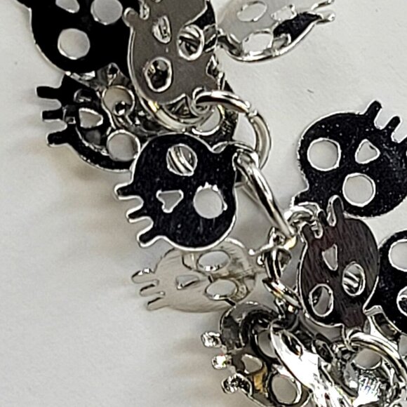 Skull Charm Long Necklace - Picture 3 of 7